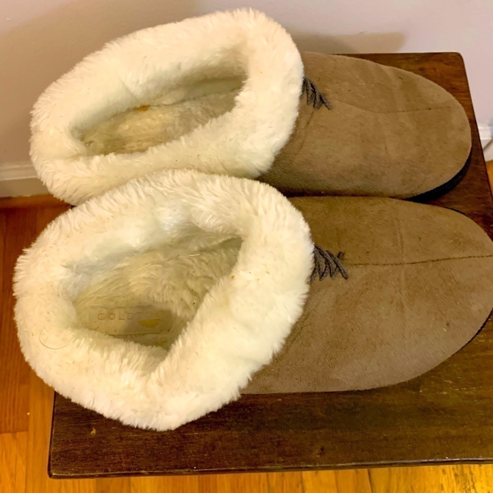 Gold toe suede,  faux sheepskin house shoes, size 8